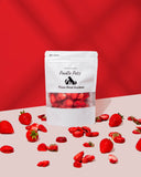 Freeze-Dried Strawberry Pet Treats – Healthy Snacks for Dogs, Cats, Parrots & Small Pets
