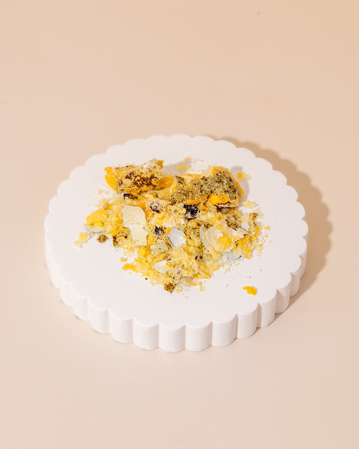Freeze Dried Whole Quail Egg Crumble – Shell, Yolk & Whites Superfood for Cats & Dogs