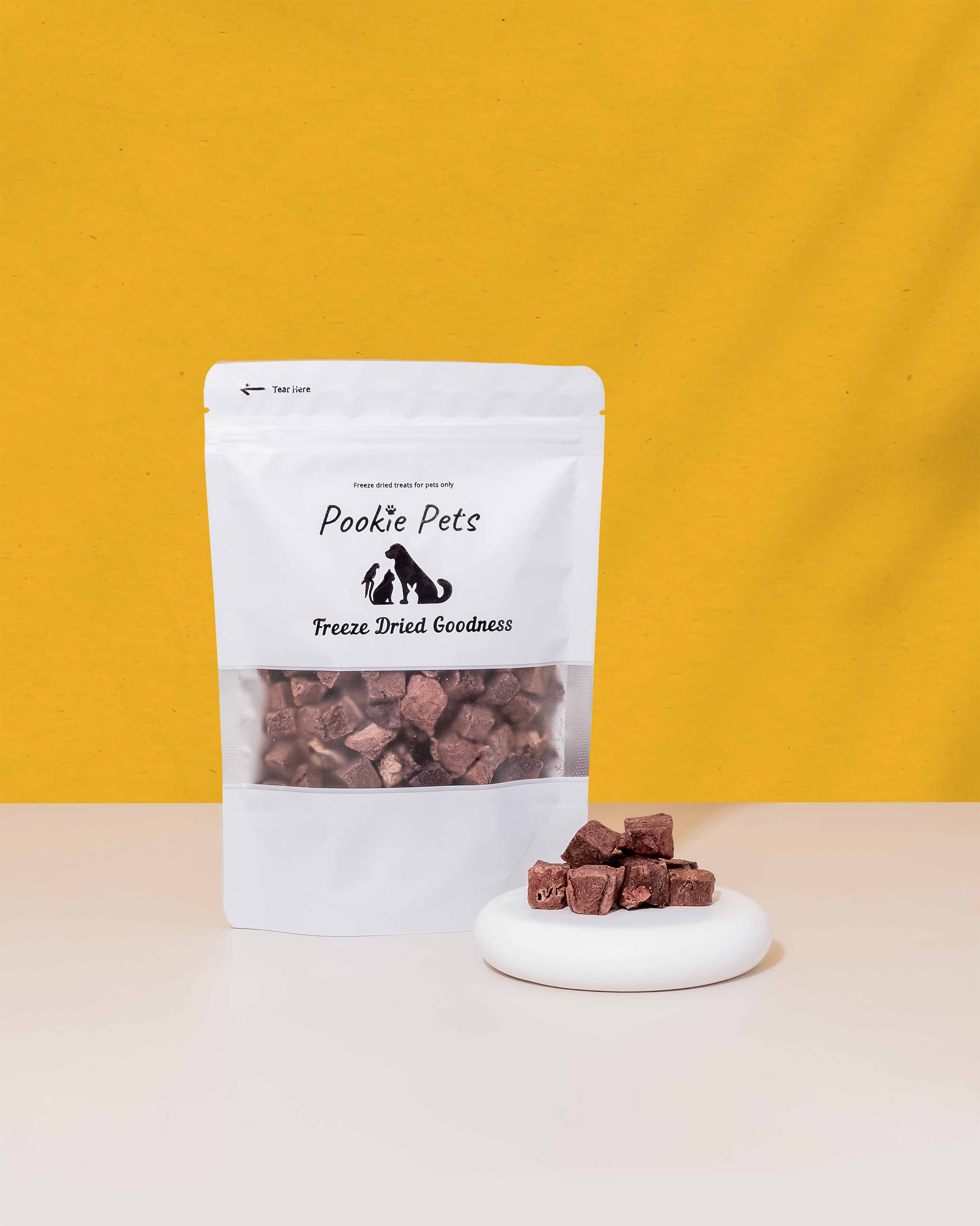 Freeze dried venison lung treats for dogs cats and ferrets